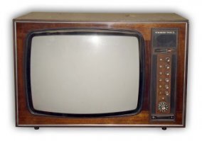 Темп 714.Проработал 20 лет без ремонта.От слова вообще.Причём падал с подставки высотой 80 см.