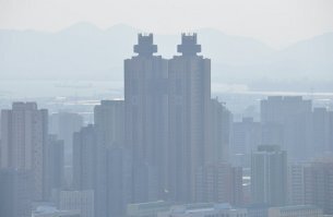 "и солдаты в КНДР вручную выполняют самую сложную работу, в том числе практически 100% национального строительства"
То есть автор сам видел, как несчастные солдаты ,строят вот эти огромные здания вручную.Строители,если здесь есть,правда можно вручную построить такое здание?