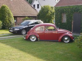 Да,что дороги. Тропинка через поле пройти.