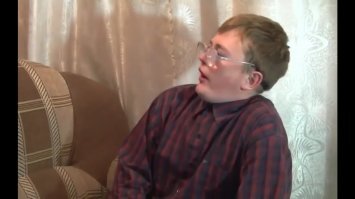 Что не так с этим правосудием? Неудачного насильника судят за хулиганку, малолетних дебилов, прыгавших ногами на голову, вместо попытки убийства - за причинения вреда здоровью, пи*арасов, распиливающих бюджет и ворующих миллиардами, - штраф и порицание. Фемида, раскрой глаза, ты обосралась!