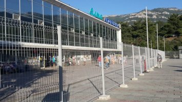 Ялта. Автовокзал.
До и после...