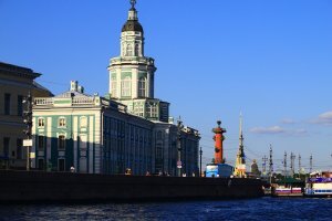 Был в Питере прошлым летом. Потрясающий город!!