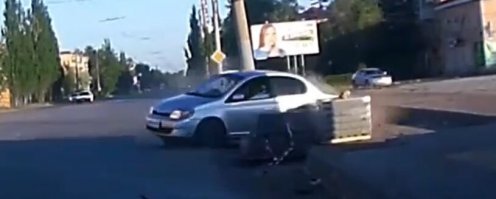 Как специально кто-то поддончик выставил, чтобы рега защитить!