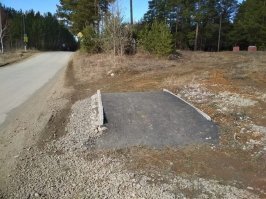 Ни какой не пофигизм,обычная автобусная остановка.)