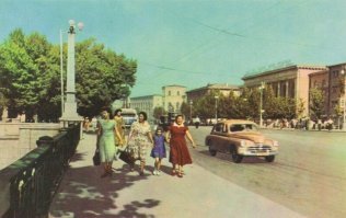 Ташкент, ул. Алишера Навои, мост через канал Анхор.