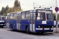 Поясню,я работал на таком. Бус дизельный,если включить все печки,то двигатель не фига не прогревался,если включать "атомку",был большой расход солярки,зато летом если дв-ль перегревался из за забитого радиатора,то печки включали))).
Но если честно он был на голову выше ЛАЗов и ЛиАЗов,мотор там стоял МАН,навесное БОШ и другое забугорное оборудование.