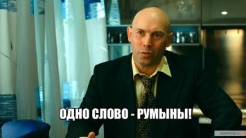 Неудачная транспортировка стеклянной двери в лифте
