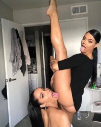 Девушки с хорошей растяжкой