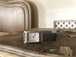 Очень похожи на Patek Philippe Gondolo 5111.