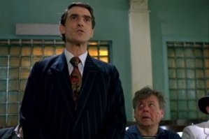"Сериал «Ширли» с Элизабет Мосс..."
==================
Опять плагиат!
