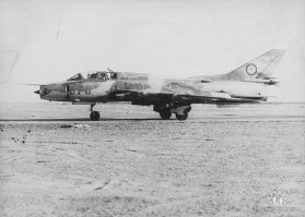 У нас были М4, у них воздухозаборник кондея на гаргроте. М3 духовские. И наш борт 23 красивый.