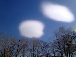 А это что за облака? Кто знает?