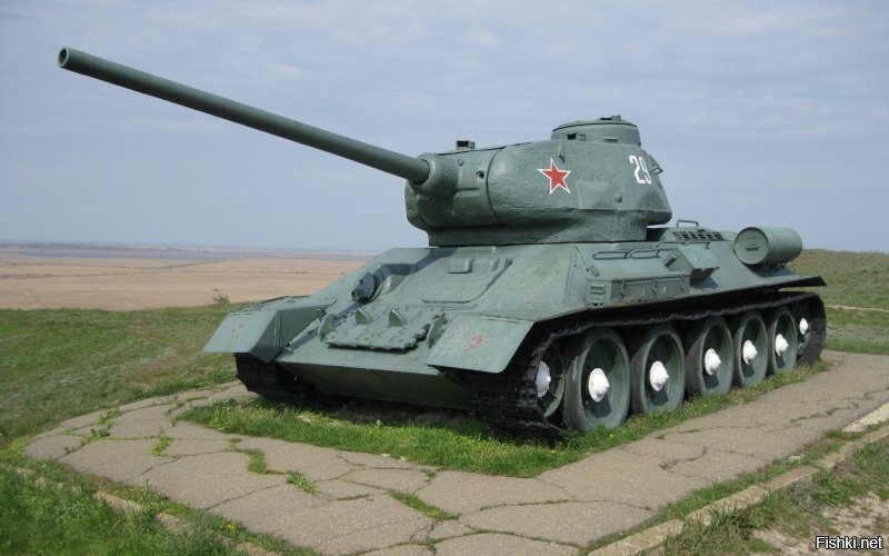 Эти советские фото "обычной,советской семьи за завтраком" прикольные