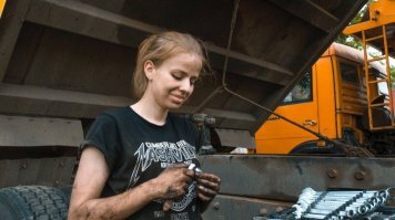 Танюха-камазистка точно не постанова!