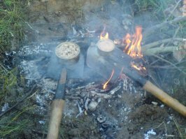 что-то мне не верится, что при СССР солдат с капустой фотографировали на цветную плёнку. Разве что инкор, чтобы обосрать.