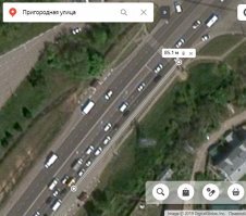Сотку он шел. Расстояние автобусная остановка - зебра ~85 метров
У остановки он по часам рега в 20-55-07, а на зебре он в 20-55-10. 85м за 3 секунды это 100км/ч