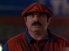 Заставка и фильм про Марио вдохновил меня на карьеру водопроводчика.