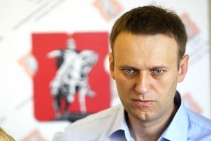 Как женщины увеличивали грудь век назад?