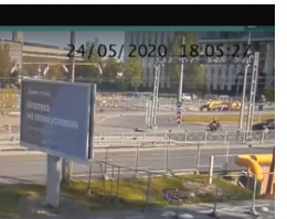 Мот двигался по дороге, где там эстакада?
Где всё это на том видео, что ты тут описал?
И я же не выкладывал ссылку на панораму.
Что свидетельствует о твоей внимательности.
Понапридумали сказок, одни пишут, что мот учил, тут уже двигался с эстакады.