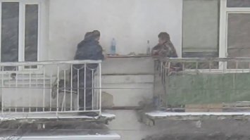 у  нас круче! и поговорить можно!!