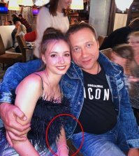При быстром "скролинге" из серии: "показалось"