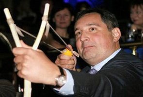 И еще он про батут что-то там пистел.