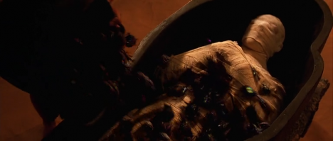 Таким ублюдкам уже давно было придумано наказание - почему не используют?!