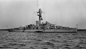 На фото, действительно, "Väinämöinen".