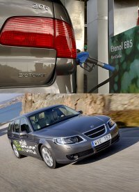 Вода - продукт сгорания водорода. Чтобы получить из воды водород нужно затратить энергии больше ,чем получишь потом. Есть технология получения водорода из метана, но пока очень грязная.
Есть перспективные ДВС на спиртовом топливе. Возобновляемый ресурс и выхлоп не такой вредный. Но мощность маловата.