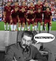 " У всех кредиты, семьи!": футболист осудил сокращение зарплат у игроков, но лучше бы он молчал