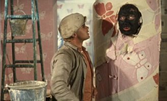 А не является ли этот эпизод расистским?  (ирония)