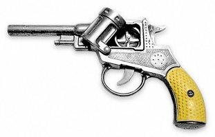 Мой первый револьвер и боезапас к нему. )))