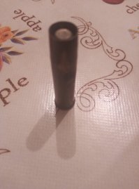 А вот и он, не пистон. Пошёл выкидывать.