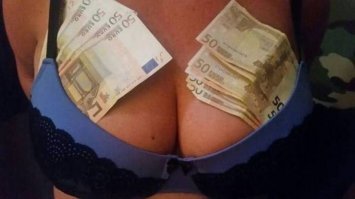 В деньгах ли женское счастье?