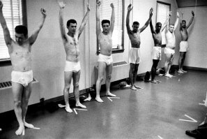 блин!нашел отличие-трусы