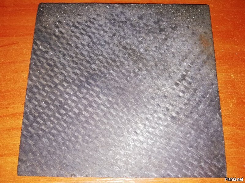 В очередной раз ковырялся в своем барахле и вот что нашел