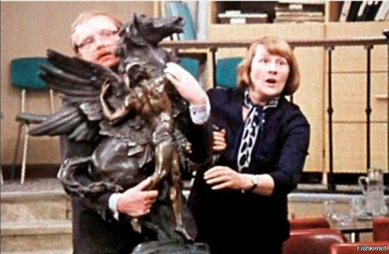 У Новосельцева конь с крыльями был