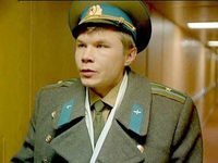 Он?
... и пошли мы мимо, новорег 
в АССА играл - хороший актер, кстати!