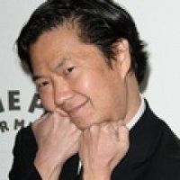 Первое знакомство щенка со взрослым псом