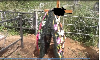 а это уже от друзей из Донецка. Бомбили 13 июля 2014г.. Так они маму мою похоронили, а мне вот, что досталось. Так что, путешествуйте, соотечественники бывшие! не стесняйтесь