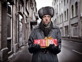 Ыы))) Сцена из постсоветской России))) Тогда уж скрин)))