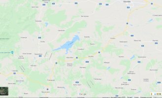 А вы видите здесь динозавра?