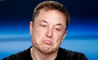 Немец по ошибке заказал электромобилей Tesla на 1 404 000 евро