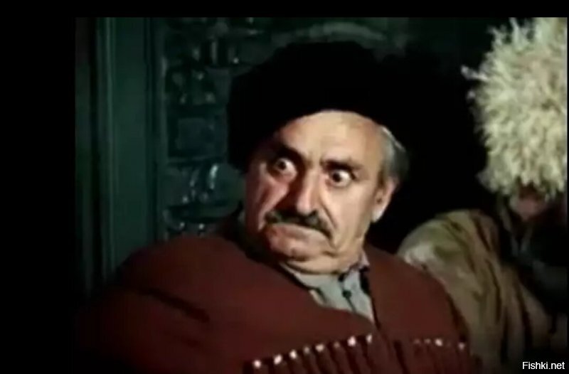 Один еврейский мальчик получил в школе пятёрку, а другой двойку