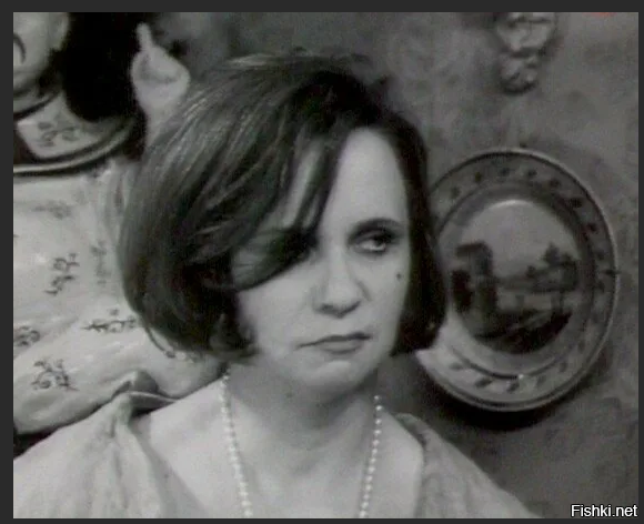 Валентина Ковель в к/ф " Рожденная революцией "