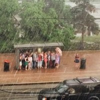 Там под крышей просто больше места нет.