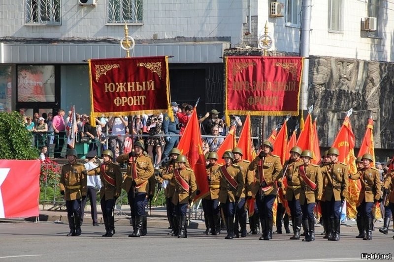 Парад Победы в Донецке: