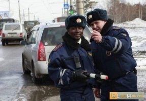 Они в полиции служат.