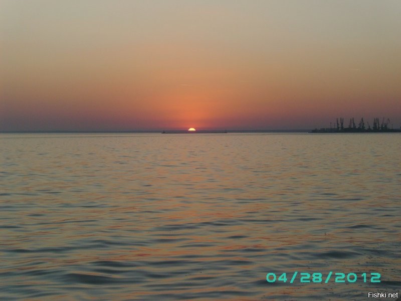 Закат на Азовском море......