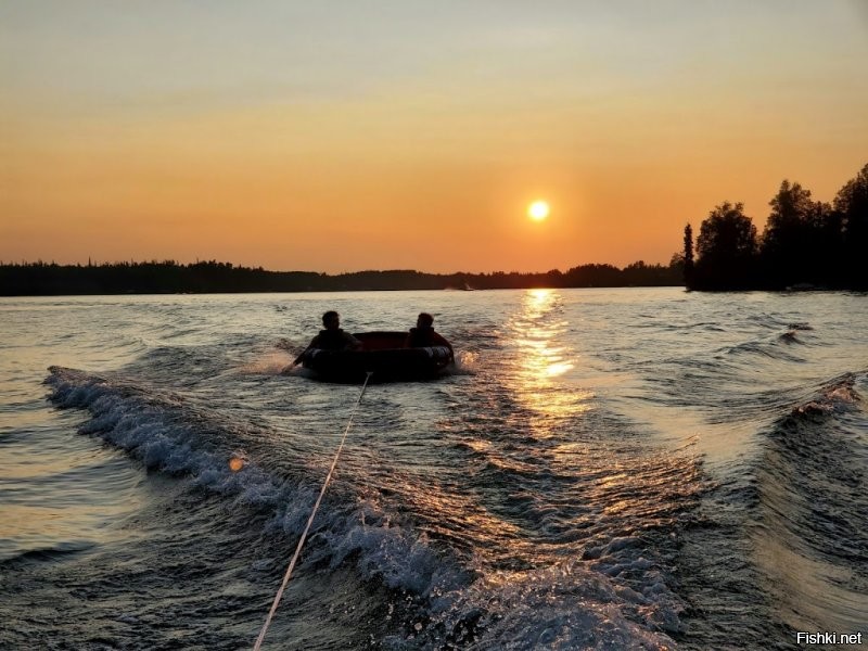 волна есть - значит море